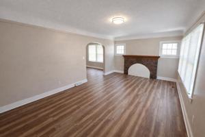 featured image of 60 Waldo St