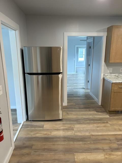 74 Grand Ave - Photo 4 of 23
