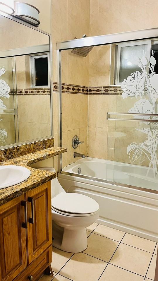 2790 East 1st Avenue - Photo 2 of 5