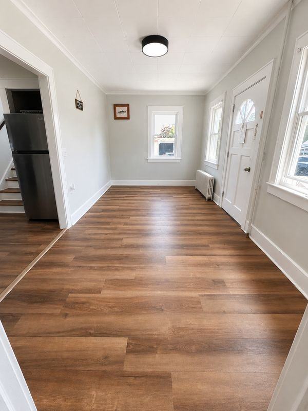 120B Little Pl - Photo 3 of 17