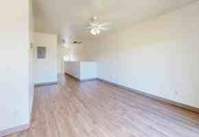 featured image of 702 Glenmoor Dr