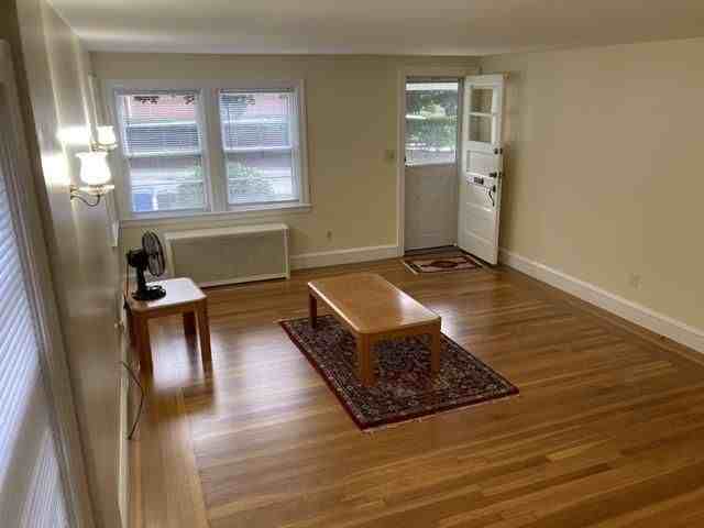 285 Knollwood Avenue Avenue - Photo 2 of 16