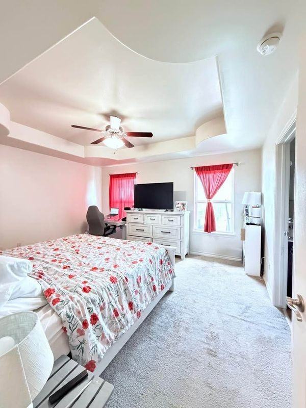 4565 Osborne Ave - Photo 2 of 9