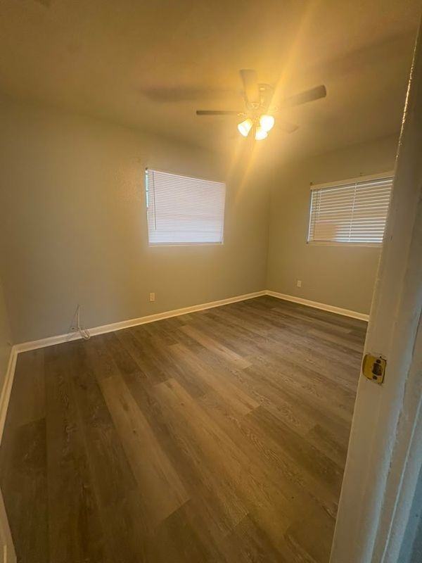 429 W 18th St - Photo 7 of 9