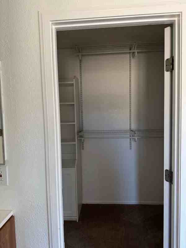18063 Catalpa St - Photo 5 of 18