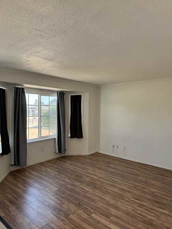 18063 Catalpa St - Photo 6 of 18