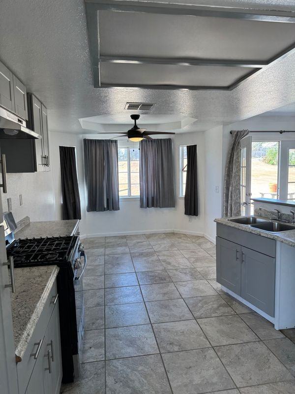 18063 Catalpa St - Photo 7 of 18