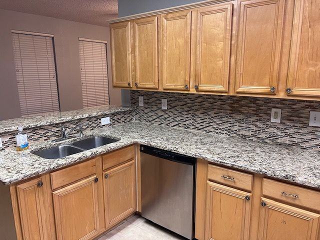 12783 Honey Locust Cir - Photo 2 of 15