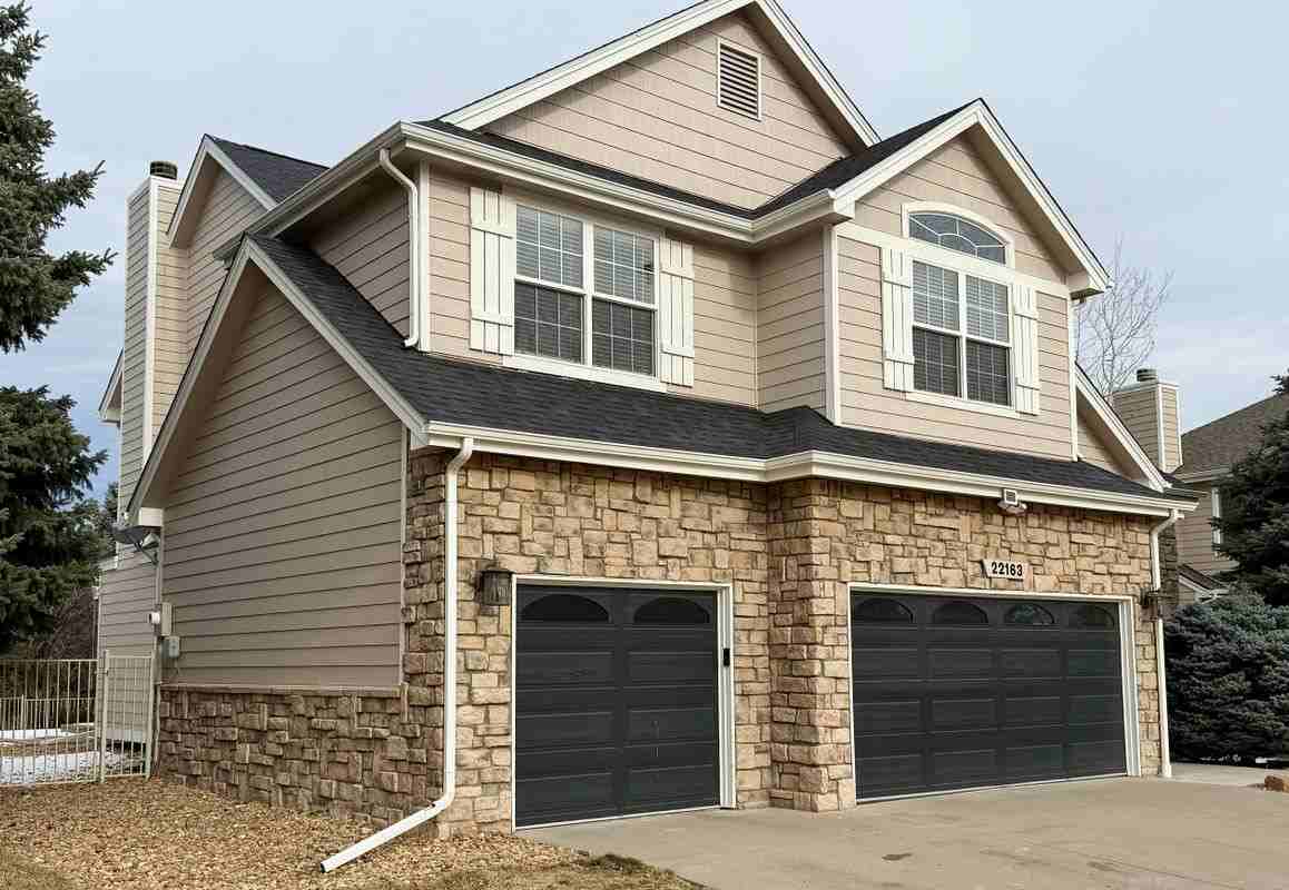 22163 E Rowland Pl - Photo 2 of 32