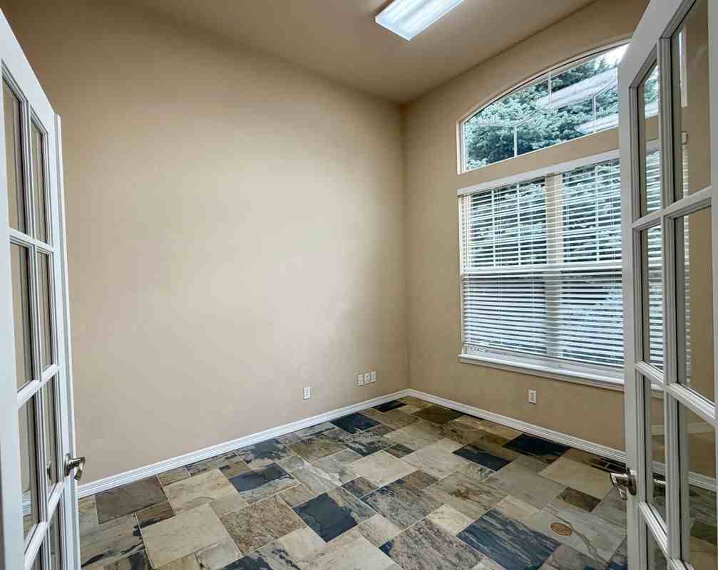 22163 E Rowland Pl - Photo 4 of 32