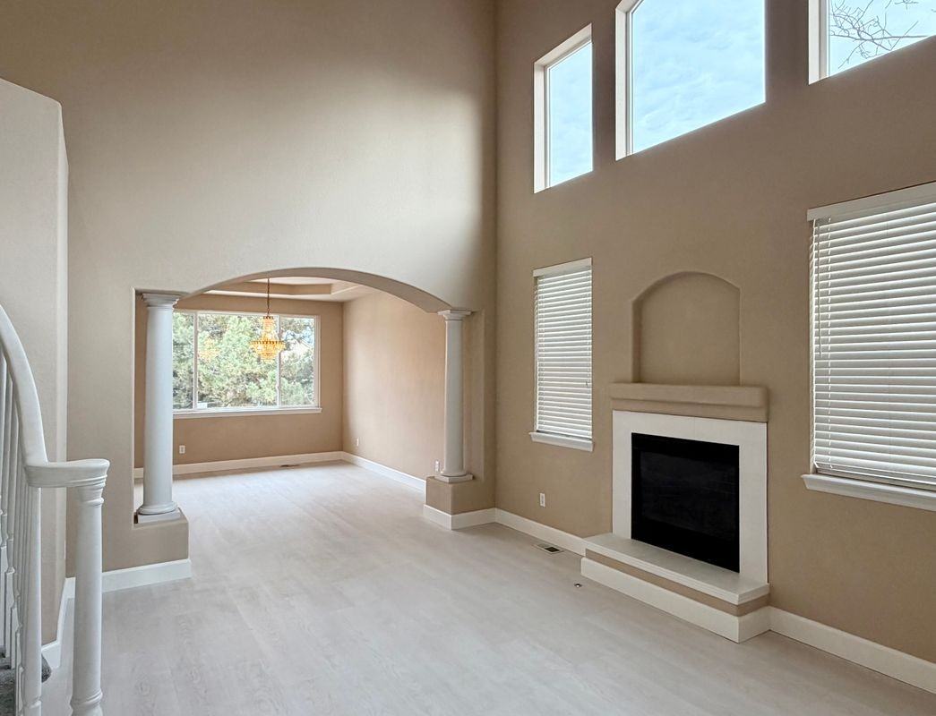 22163 E Rowland Pl - Photo 5 of 32