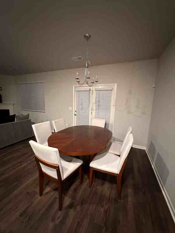 3283 Hawthorn Farm Blvd - Photo 5 of 14