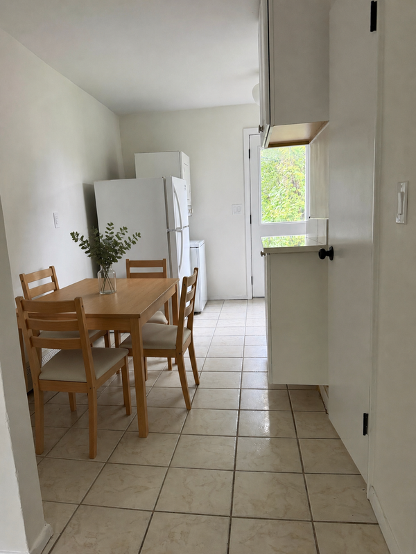 33 Macintosh Rd - Photo 7 of 15