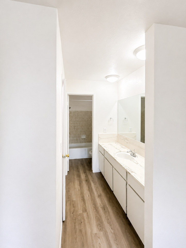 Caledonian Apartments - Photo 6 of 19
