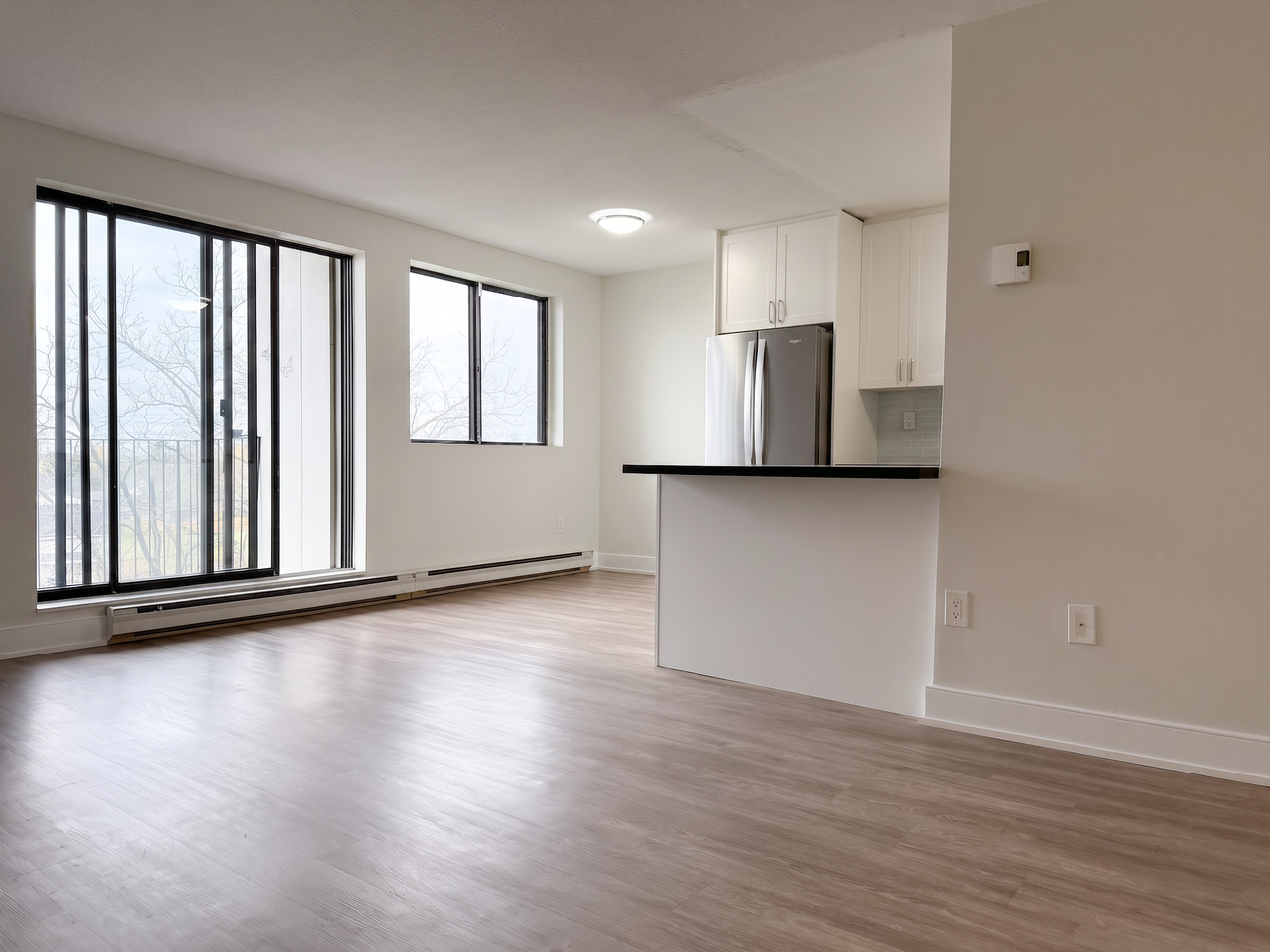 401 West Street, South - Photo 4 of 13