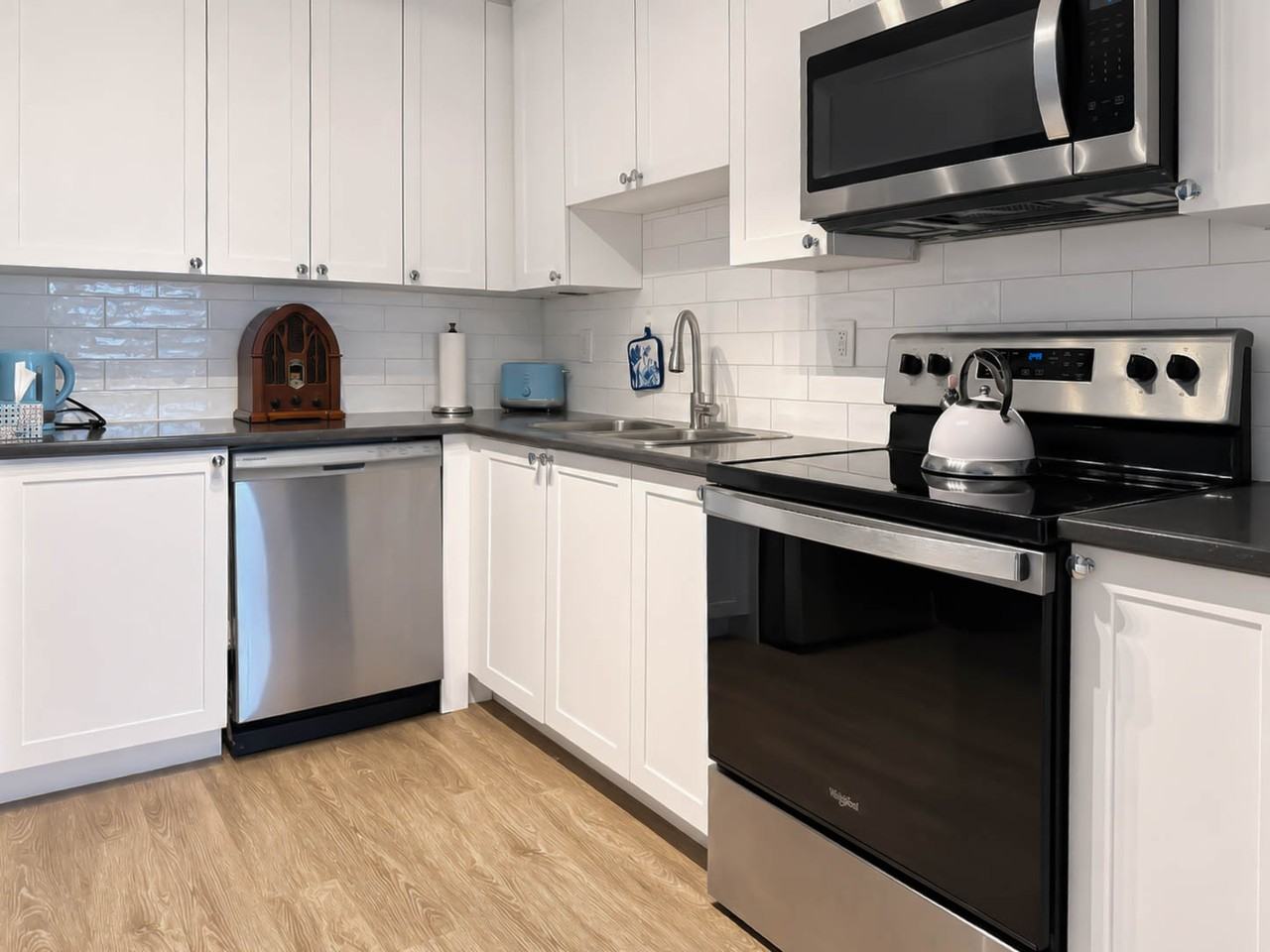 401 West Street, South - Photo 7 of 13