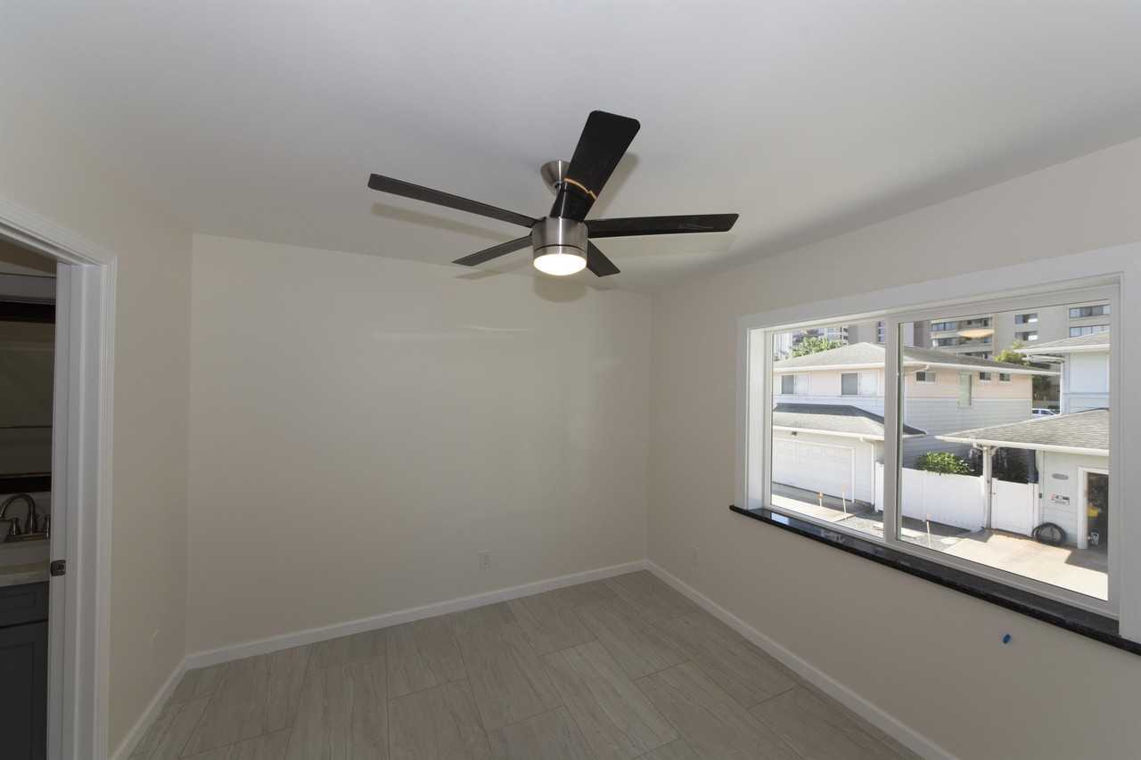 1068 Kinau St #A3 - Photo 7 of 10