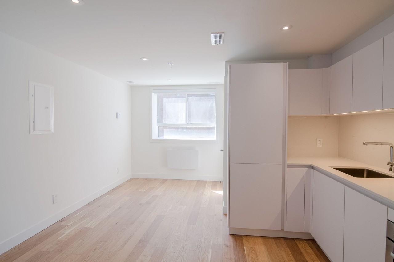 25 Avenue des Pins - Photo 4 of 50