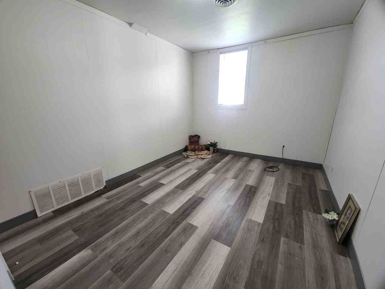 701 George St - Photo 4 of 18