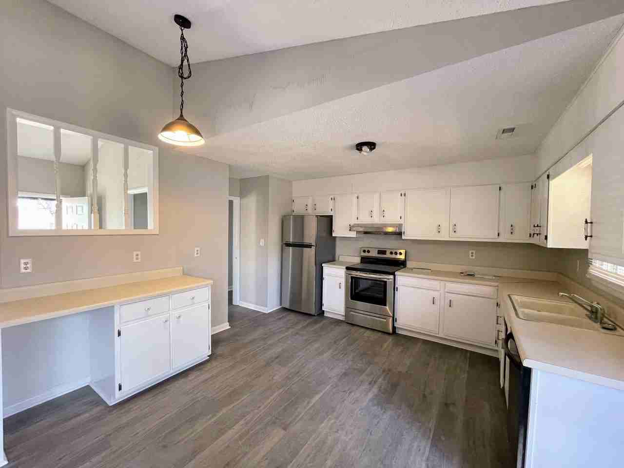 1501 Westview Dr Nw - Photo 2 of 20
