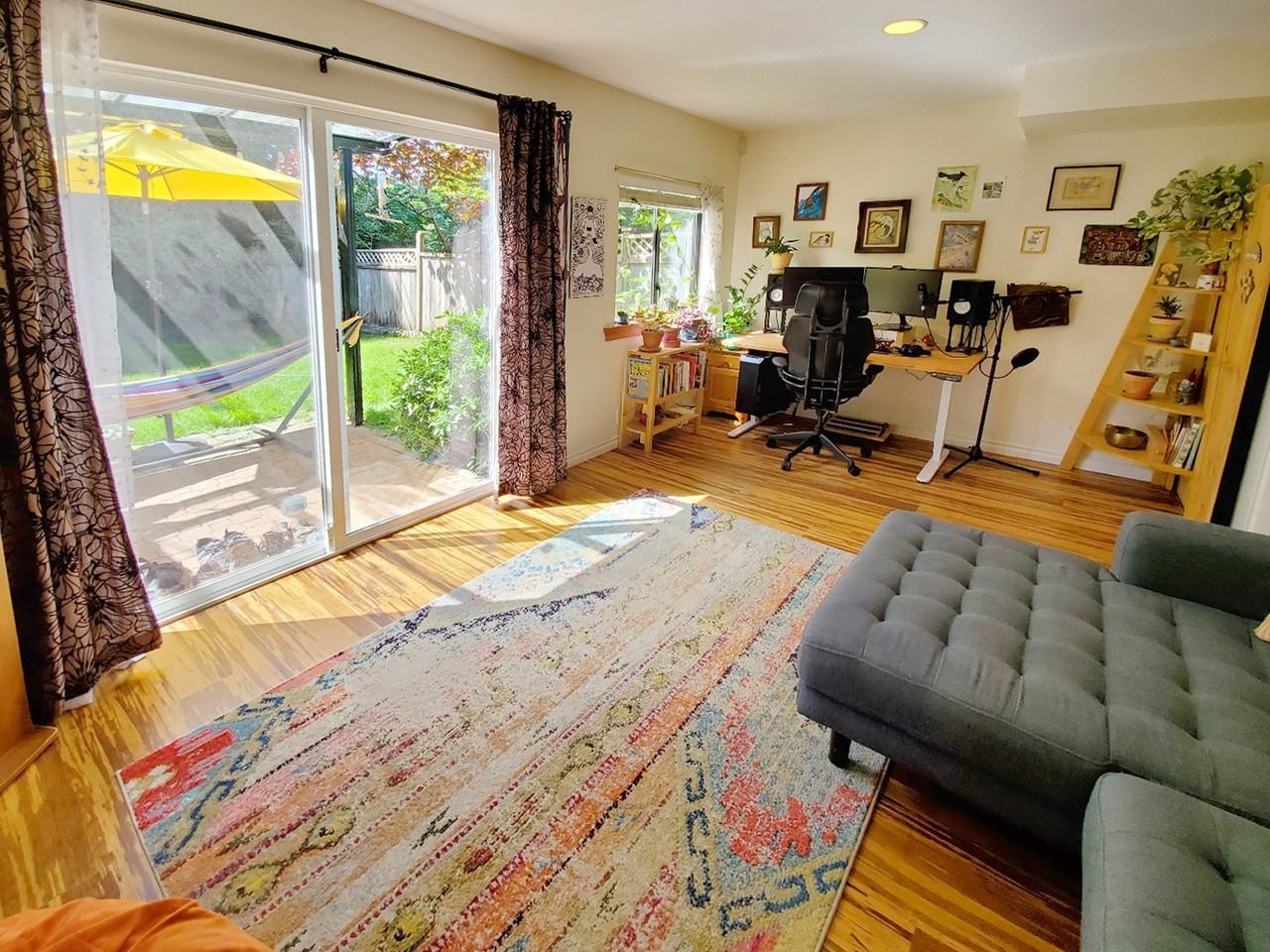 1050 Canyon Boulevard - Photo 2 of 11