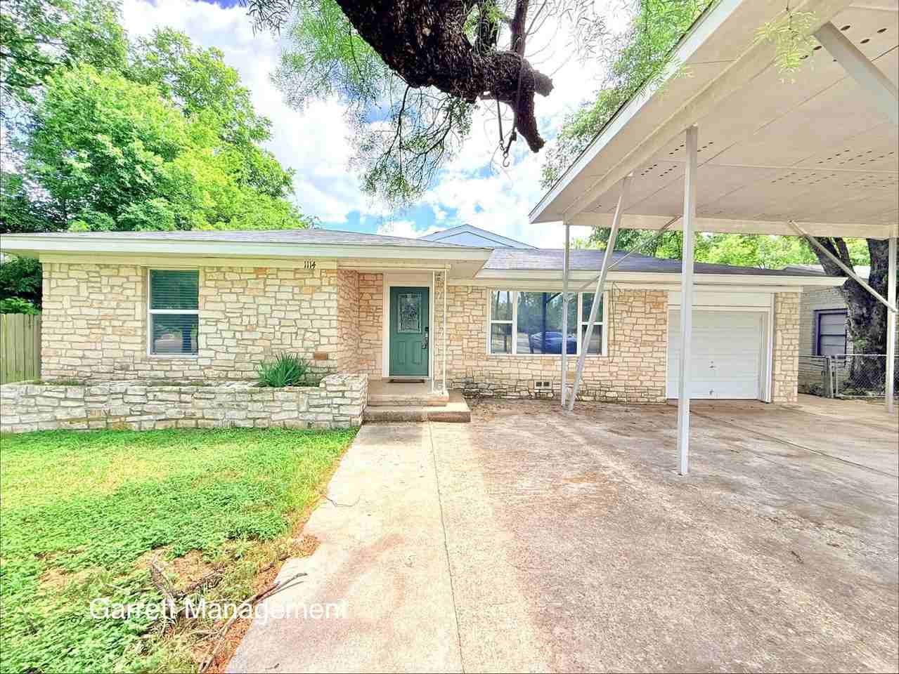 1114 Nix Rd