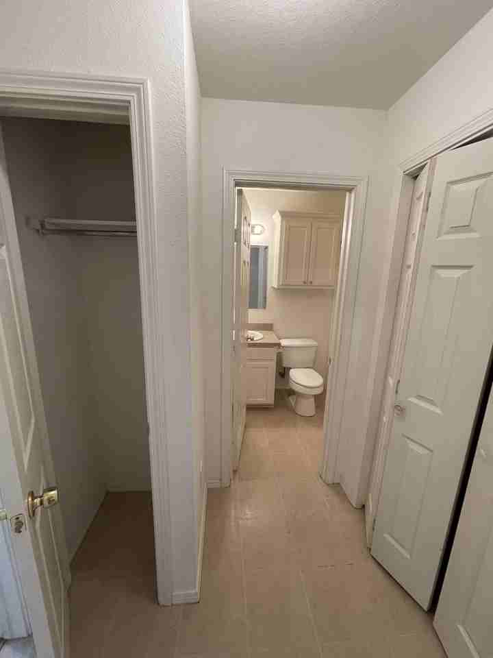 111 S 1st St #1 - Photo 3 of 14