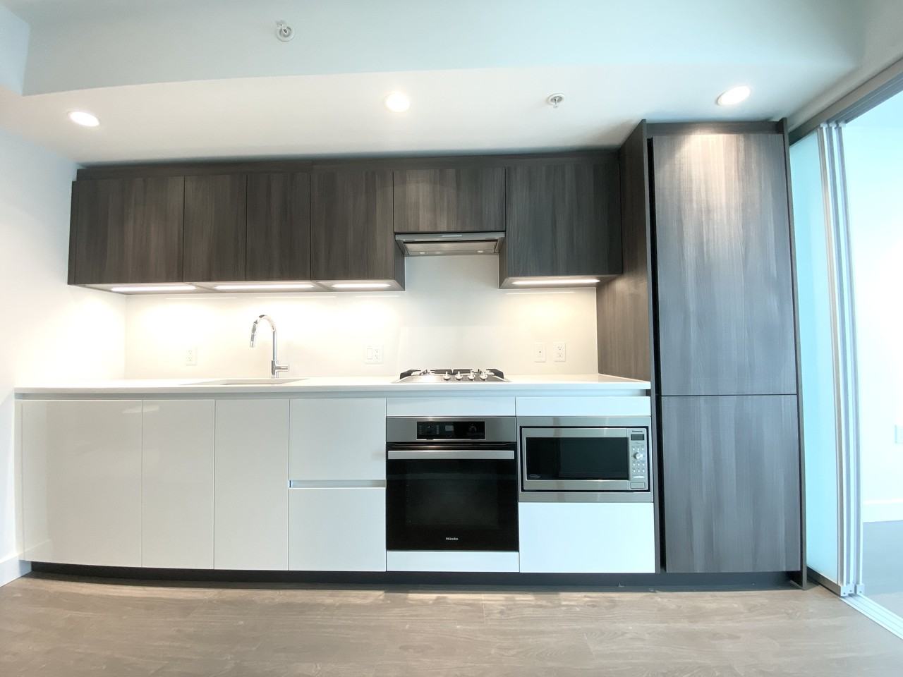 6320 Number 3 Road - Photo 5 of 16