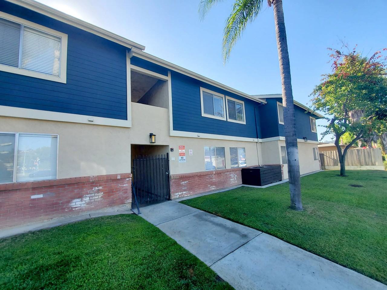 Palm Villas Apartments - Photo 3 of 47