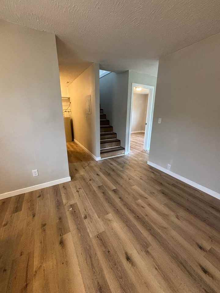 97 Timbers Way #B - Photo 3 of 14