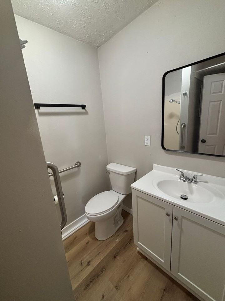 97 Timbers Way #B - Photo 4 of 14