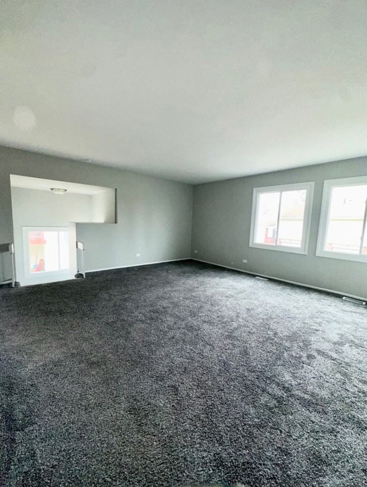 711 Driftwood Ct - Photo 7 of 11