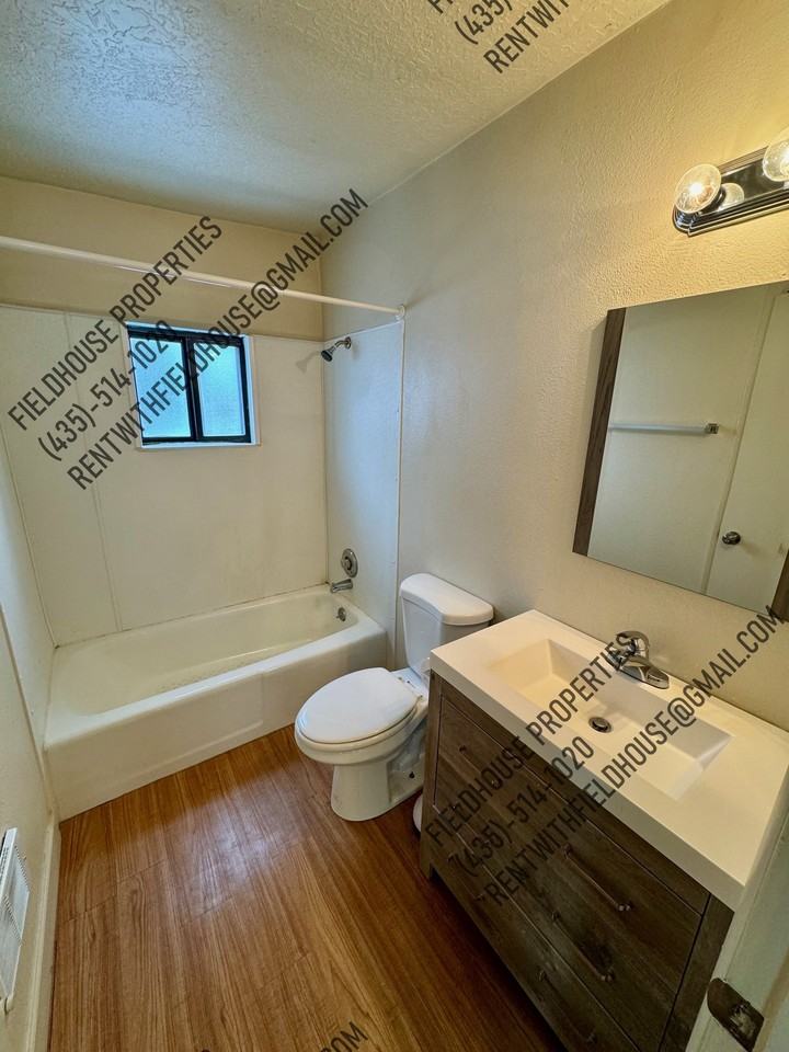 459 Northwest #4 - Photo 2 of 8
