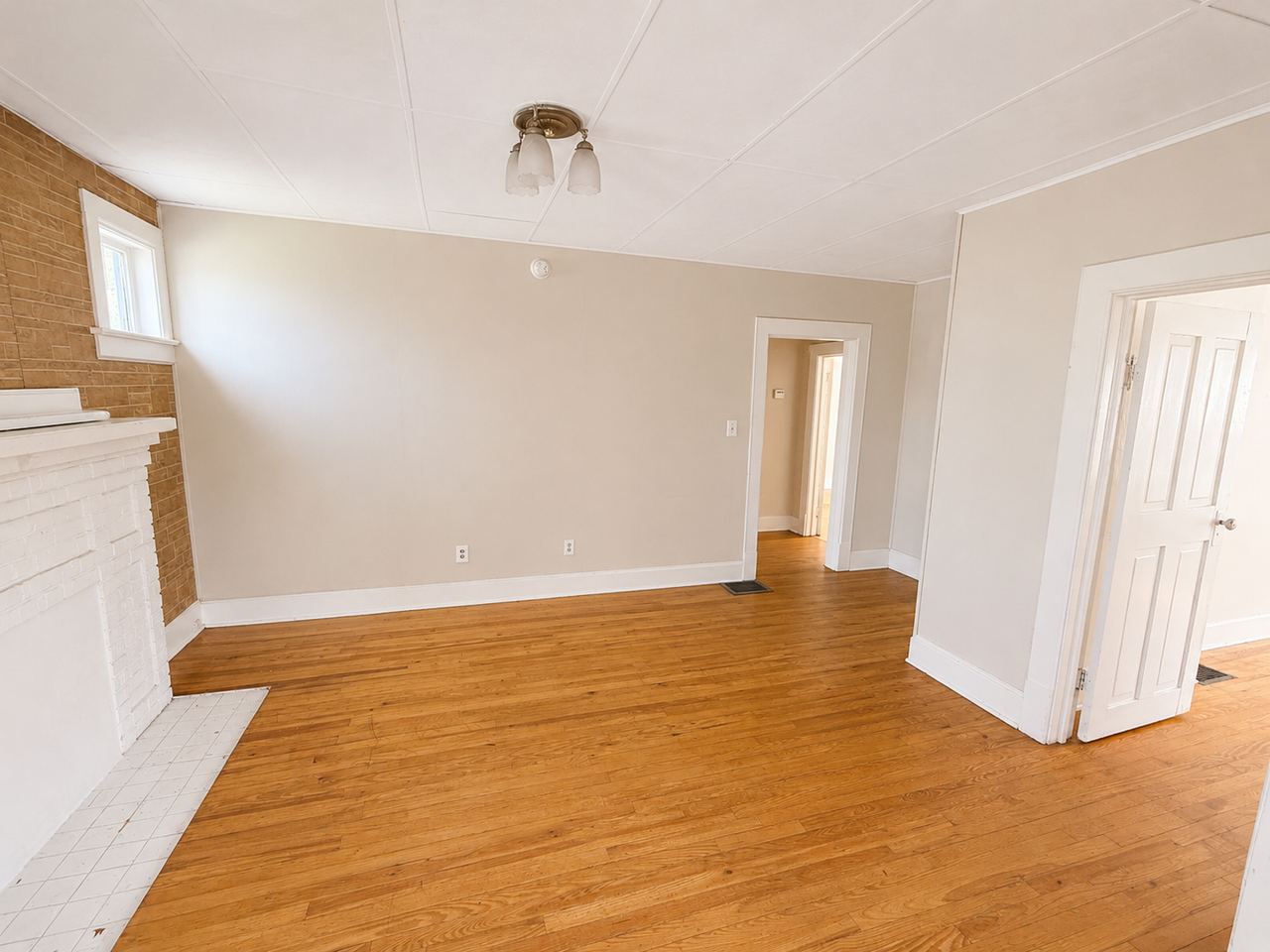 17 Poplar Ave - Photo 3 of 12
