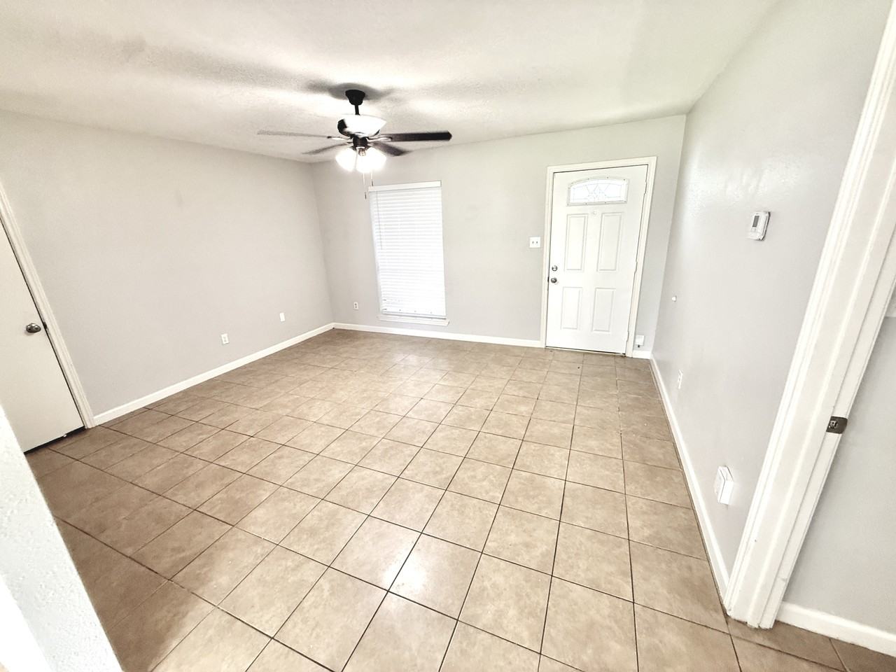 16814 David Glen Dr #14929392 - Photo 4 of 10