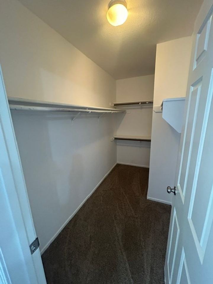 2047 E Laura Ave - Photo 6 of 9