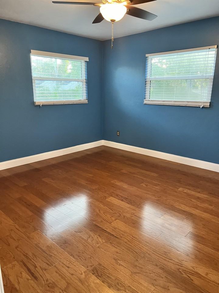 1452 Mallard Pl - Photo 2 of 46