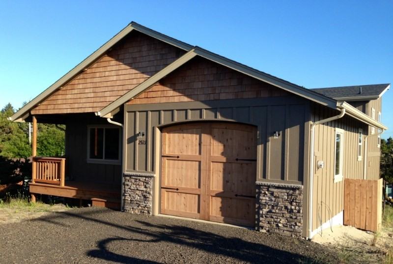 2921 Nw Bayshore Loop - Photo 3 of 28