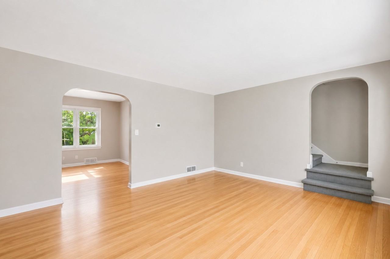 710 Grignon St #TH1 - Photo 2 of 20
