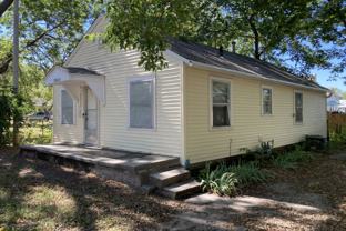 1704 1/2 N Jefferson St - Photo 1 of 1