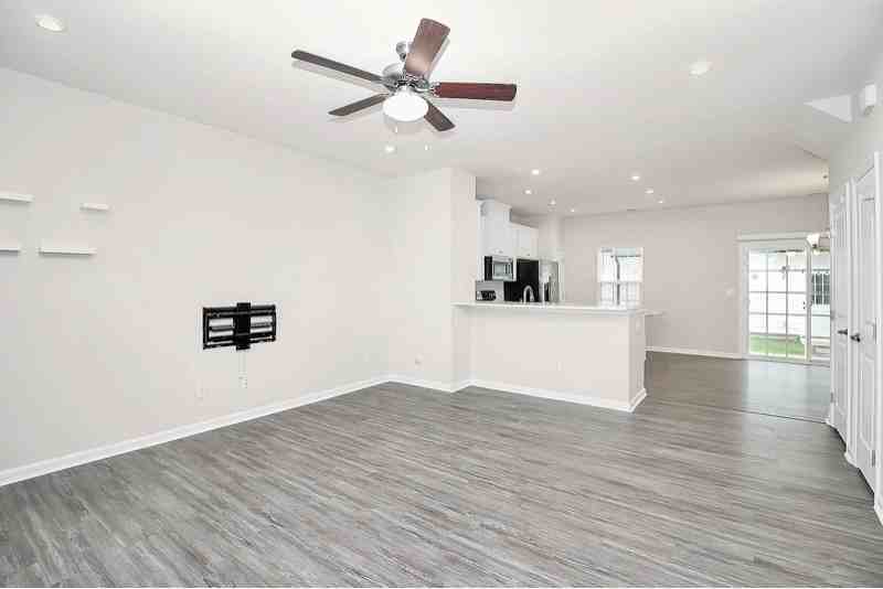 5004 Patton Dr - Photo 7 of 19