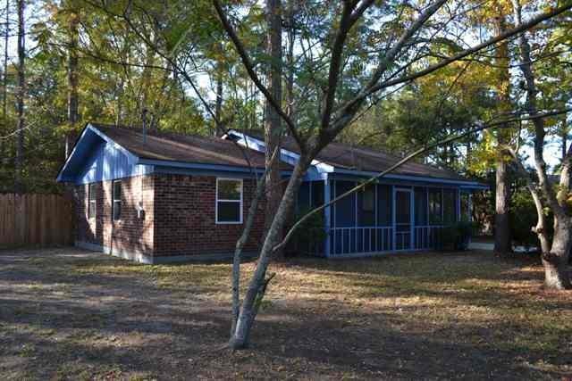 1010 Pineland Ave - Photo 2 of 16