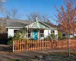 325 E 31st Ave - Photo 1 of 1