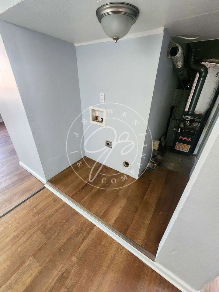 2217 Hickory St - Photo 6 of 16