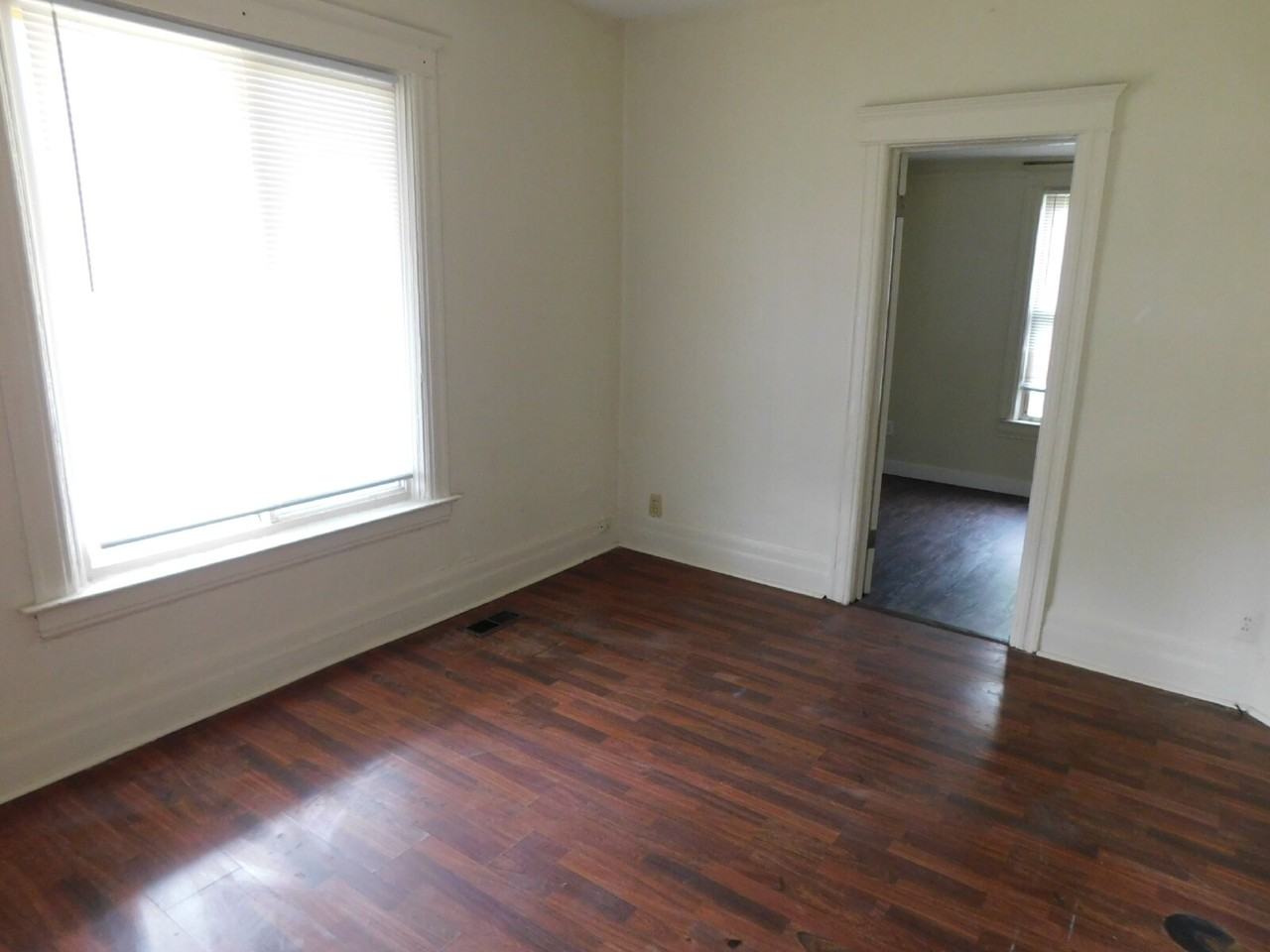 186 Hubbard St #2 - Photo 2 of 7