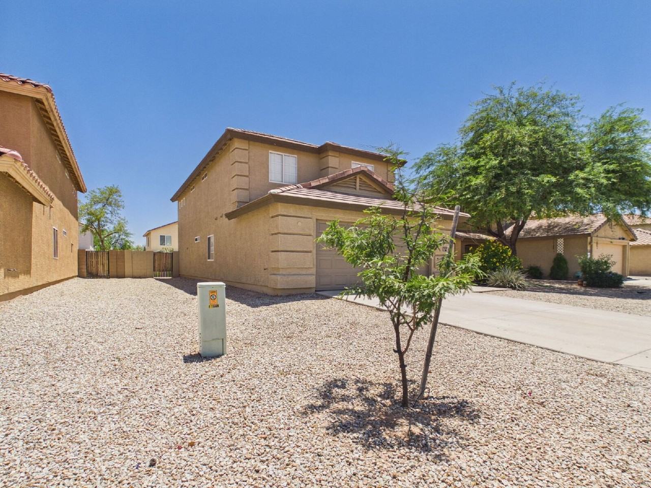 1661 W Harding Ave - Photo 3 of 27