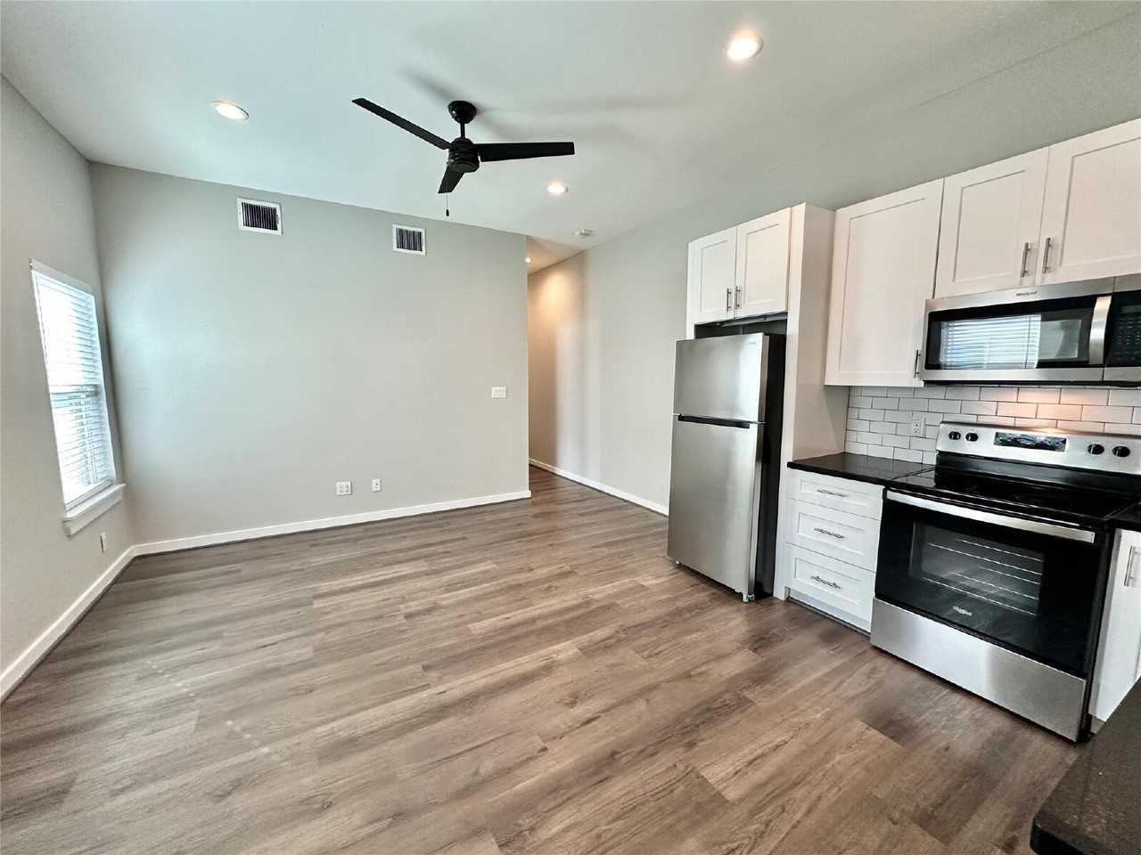 225 N Everton St - Photo 6 of 21