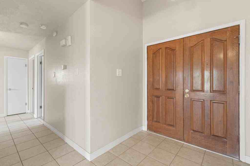 926 Agua Caliente Dr - Photo 3 of 17