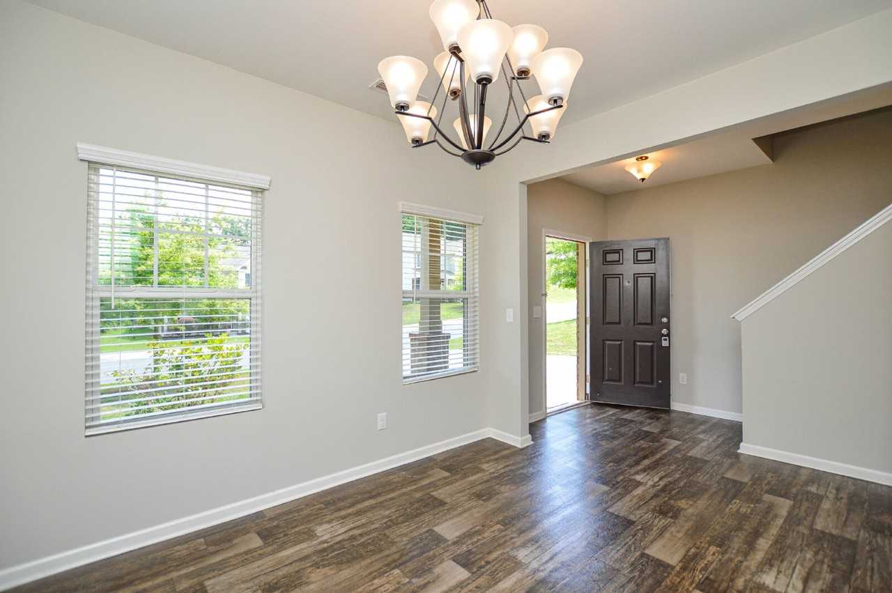 730 Gants Rd - Photo 3 of 31