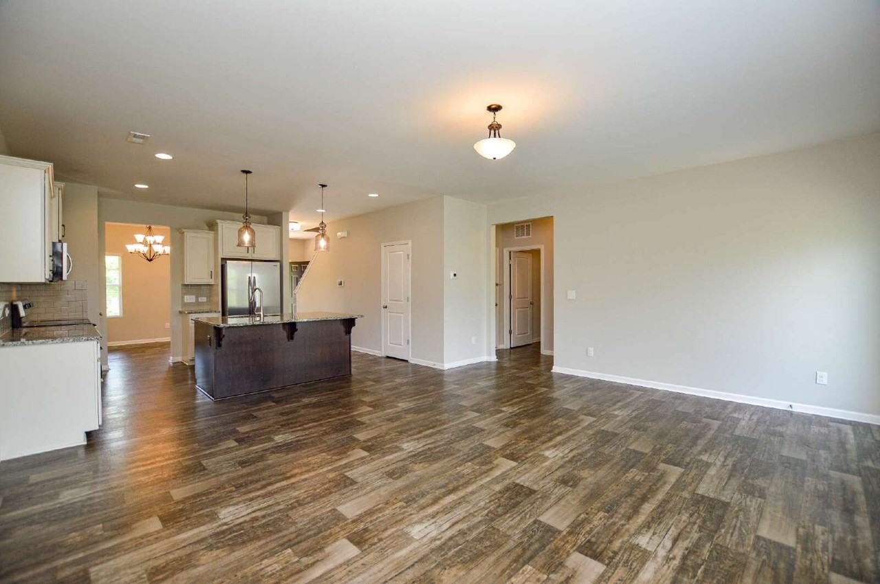 730 Gants Rd - Photo 4 of 31